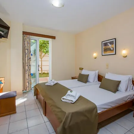 Dias Apart-hotel 2*